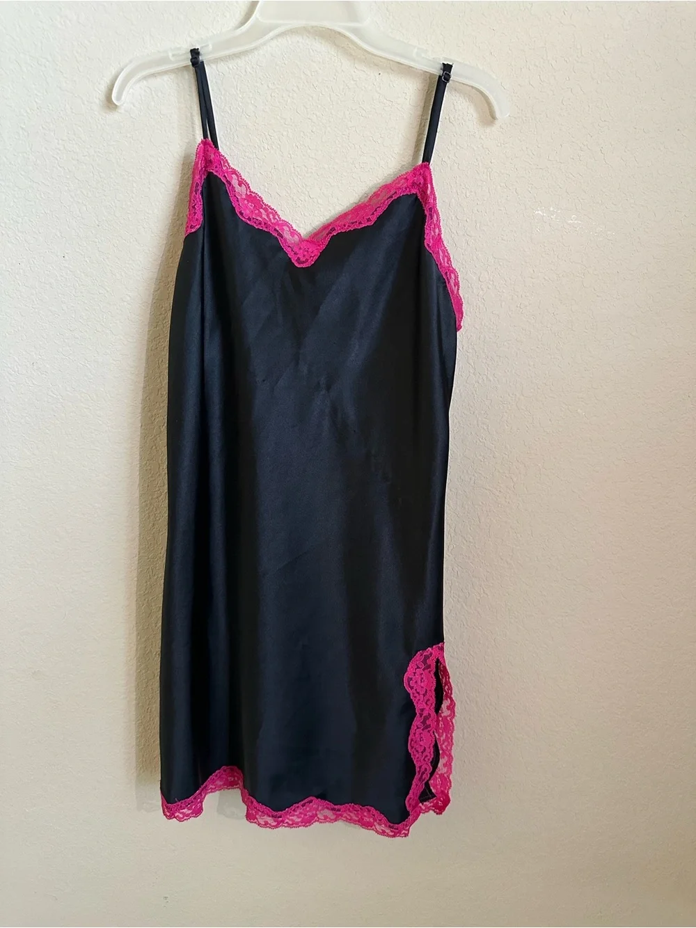 Vtg Y2K Victoria's Secret Black Satin & Hot Pink Lace Slit Slip Dress June 2004